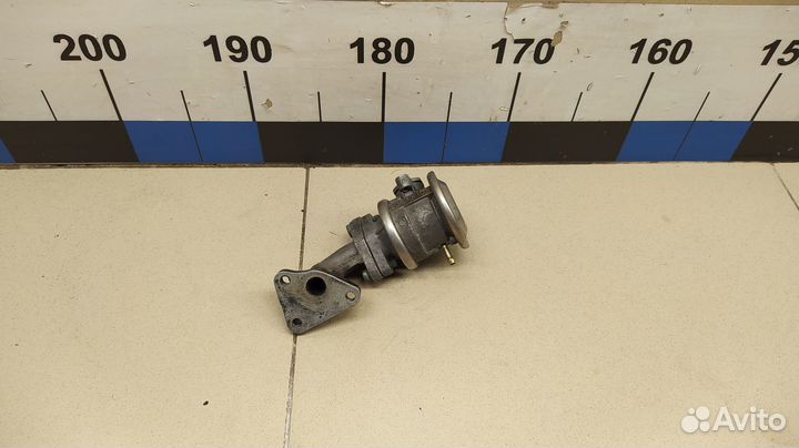 Клапан рециркуляции выхлопных газов A6 C6,4F 2005