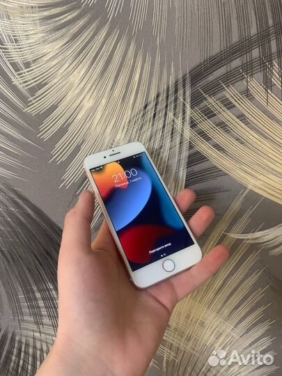 iPhone 7, 32 ГБ