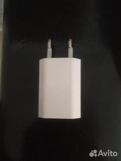 Зарчдный блок на iPhone