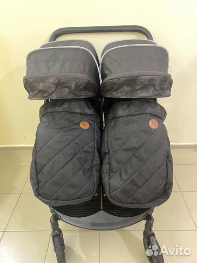 Коляска для двойни или погодок