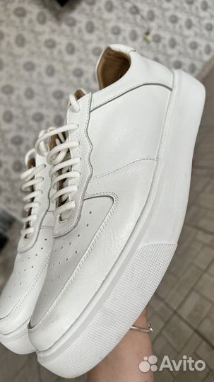 Кроссовки 43,44