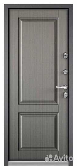 Дверь входная в дом