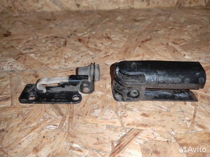 Ограничитель двери Volkswagen Caddy 2KA 1.9 BLS