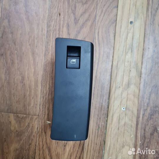 Кнопка стеклоподъемника двери BMW X5 E53 2006