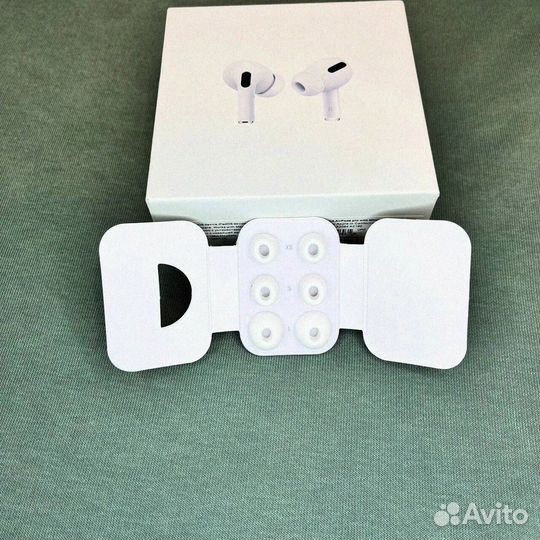 AirPods Pro 2: Звук, который объединяет