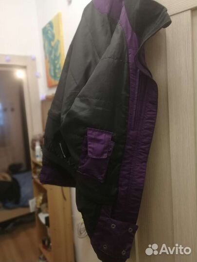 Горнолыжная куртка женская