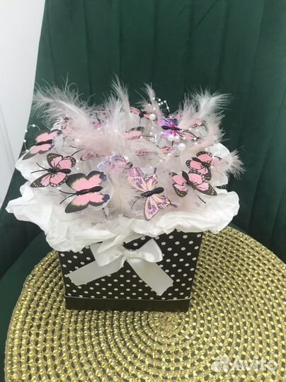 Букет из бабочек и розы из атласных лент