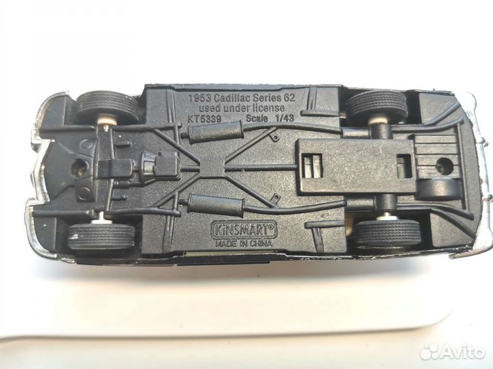 Модель Cadillac Series 62 1:43