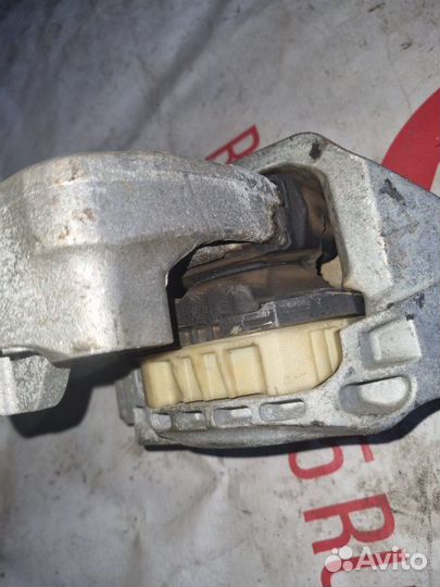 Опора Mercedes-Benz Cla 117.346 CLA 250 4-matic