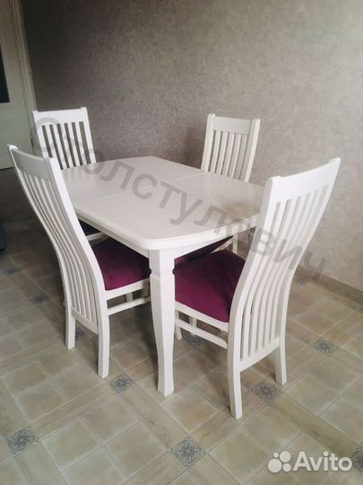 Столы и стулья