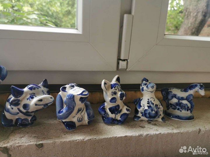 Фарфоровые статуэтки