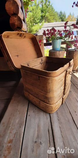 Старинный деревянный короб/ларь (начало 20 века)