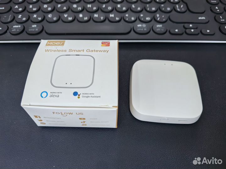 Шлюз ZigBee от Moes для умного дома Tuya