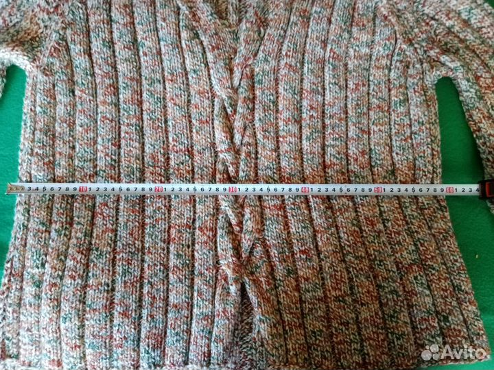 Свитер женский