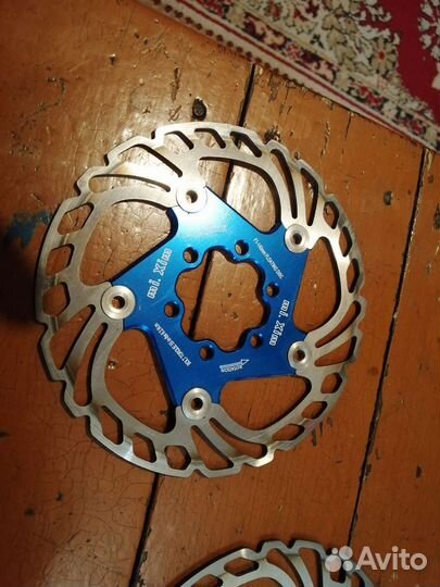 Продам диски тормозные, 140