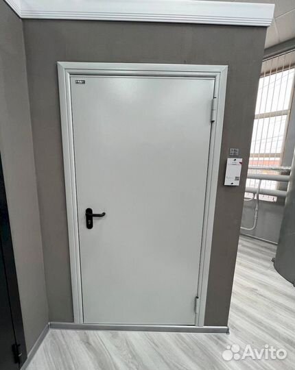 Противопожарная дверь