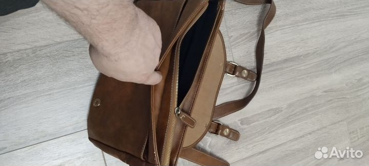Мужская кожаная сумка через плечо бу