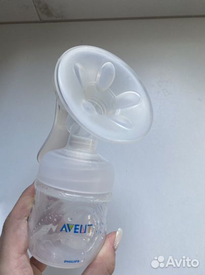 Молокоотсос Avent ручной