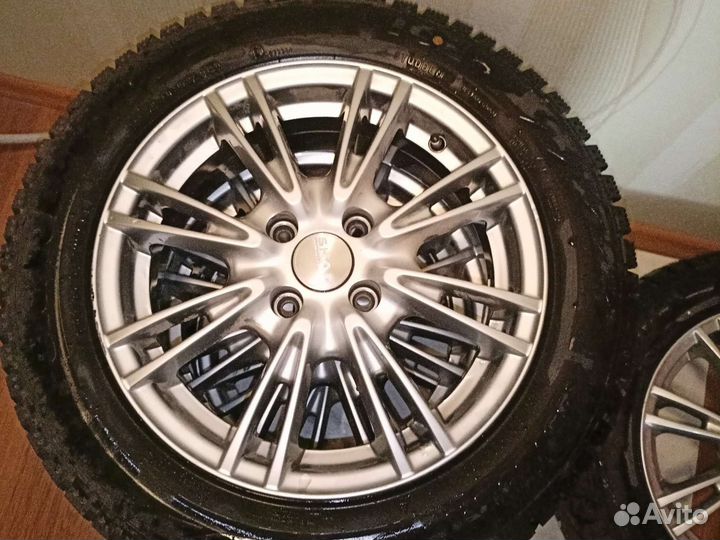 Pirelli Formula Ice 185/60 R15 88T