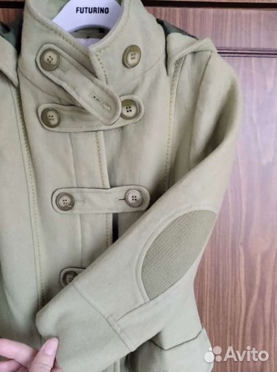 Пальто для девочки 7-8лет