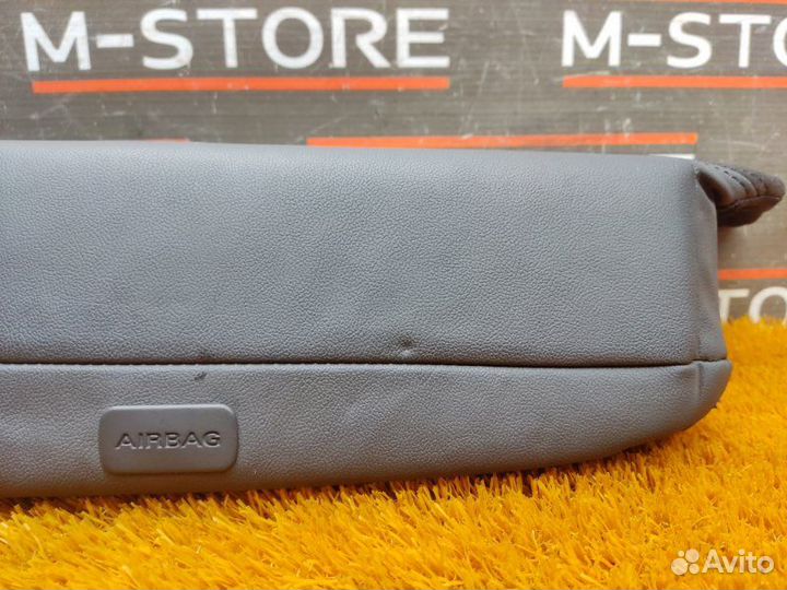 Обшивка стойки задняя левая Audi A6 C6/4F BDW 2008