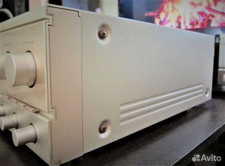 Интегральный усилитель Sansui AU-a607KX