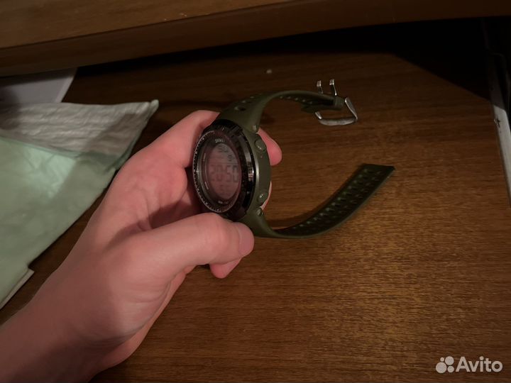 Часы наручные