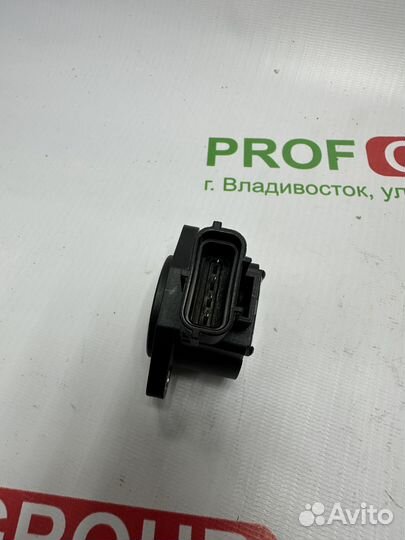 Датчик положения дроссельной заслонки Suzuki 13420