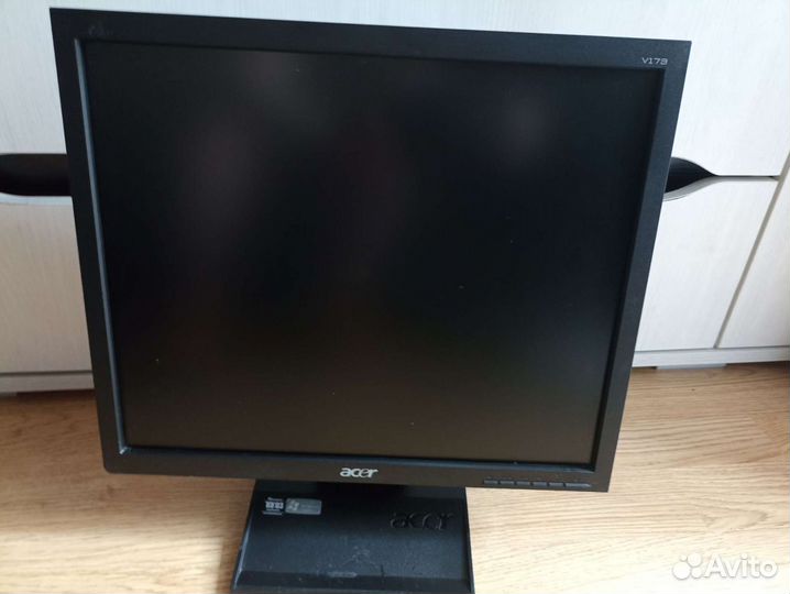 Монитор Acer 17