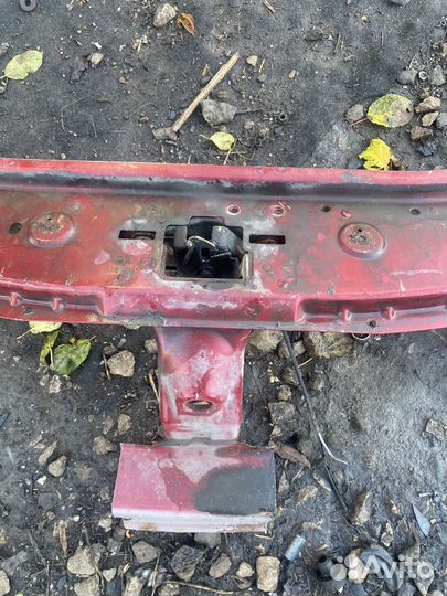 Renault logan 1 телевизор (передняя рамка)