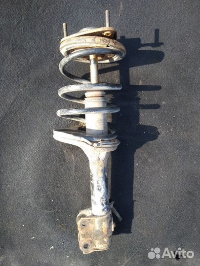 Стойка в сборе передняя левая Mitsubishi Outlander