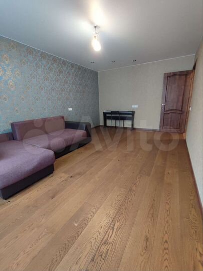 3-к. квартира, 69,7 м², 2/5 эт.