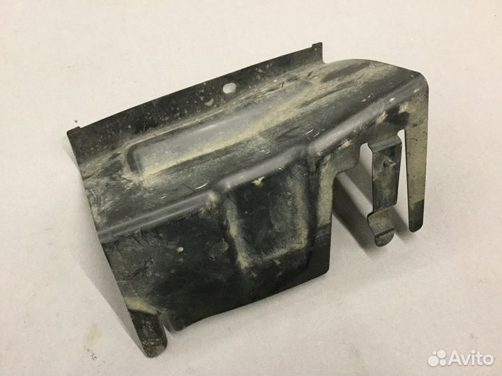 Воздуховод радиатора Форд Куга 2008-2012