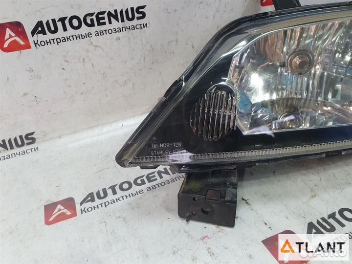 Фара передняя левая mazda demio