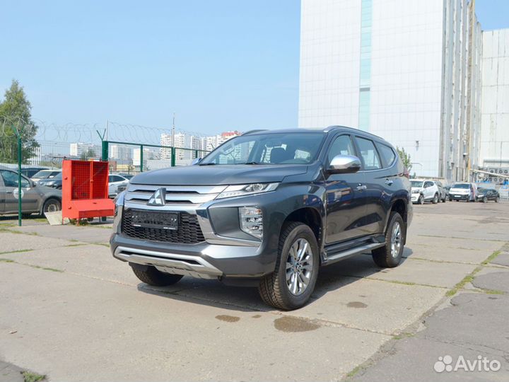 Mitsubishi Pajero Sport 2.4 AT, 2022