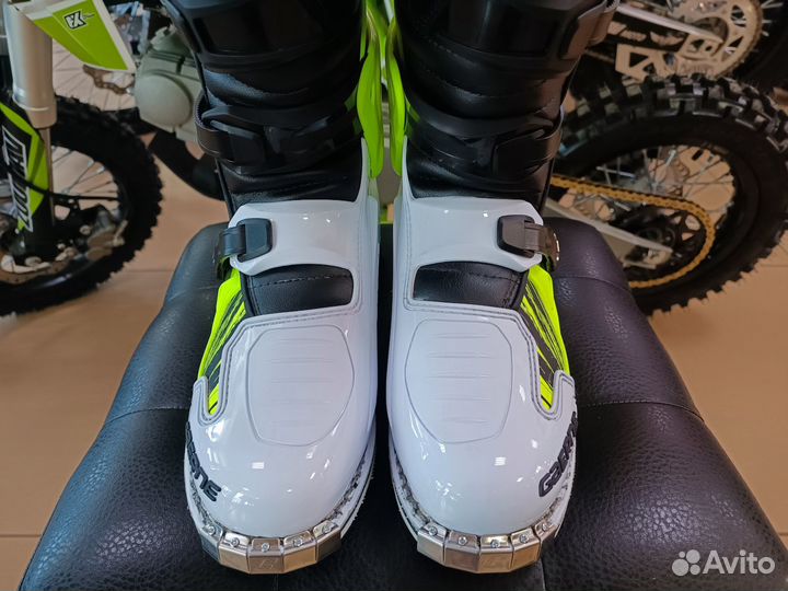 Мотоботы gaerne Fastback Endurance Желтый