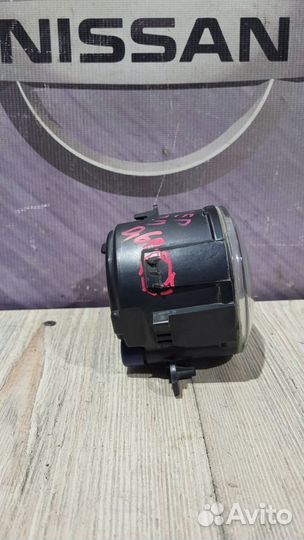 Фара противотуманная птф Туманка Nissan terrano D1