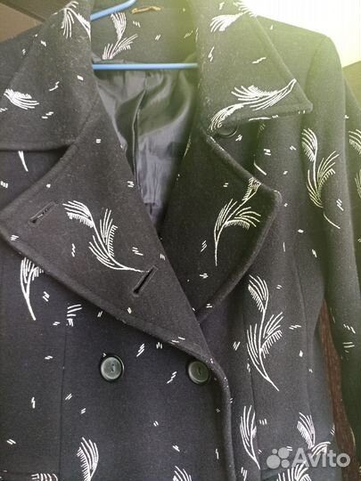 Демисезонное пальто