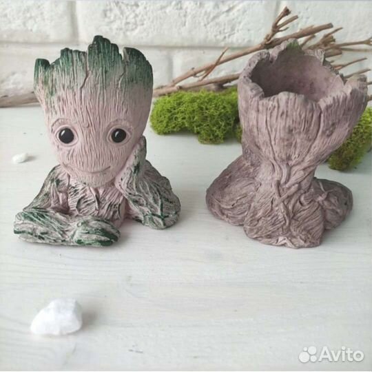 Гипсовая фигурка грута