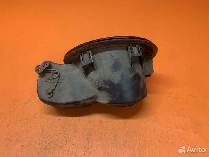 Лючок бензобака Ford Explorer U502 3.5 2011