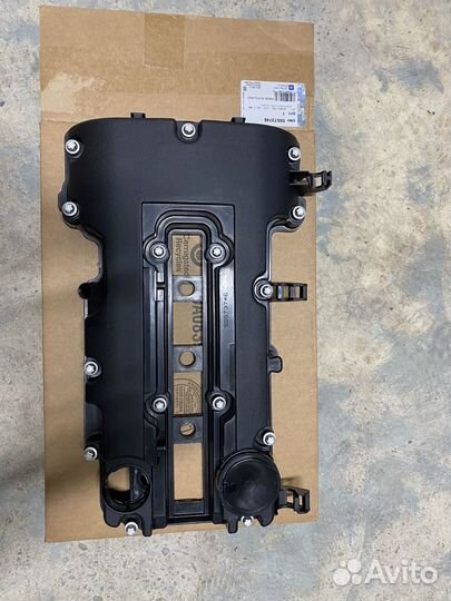 Клапанная крышка opel astra j 55573746