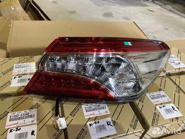Задний правый фонарь в крыло Тойота Камри 70