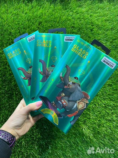 Защитные стекла для iPhone