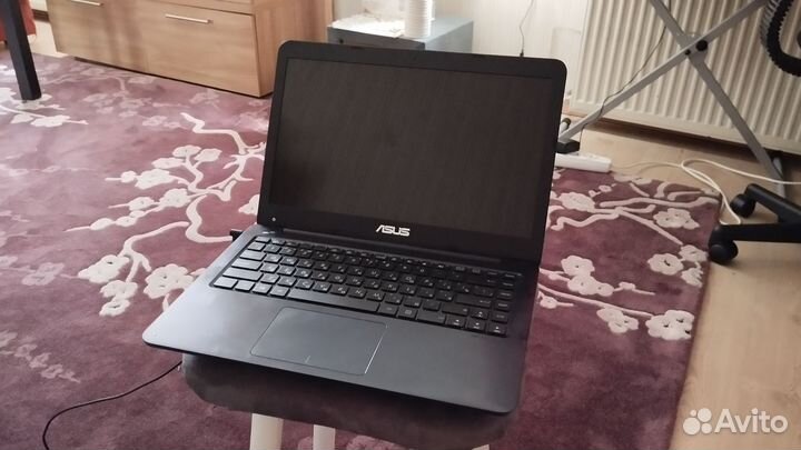 Ноутбук asus E402SA-WX016T