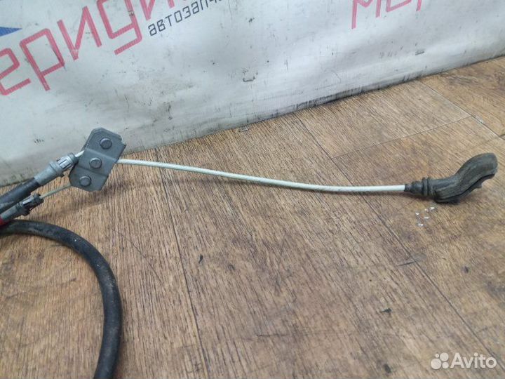 Трос стояночного тормоза Mazda 3 BL 2012