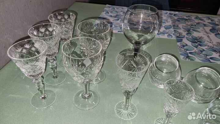 Фужеры бокалы и стаканы