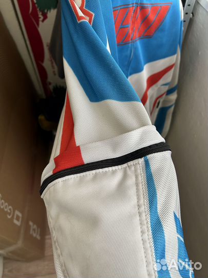 Мотокуртка icon hooligan