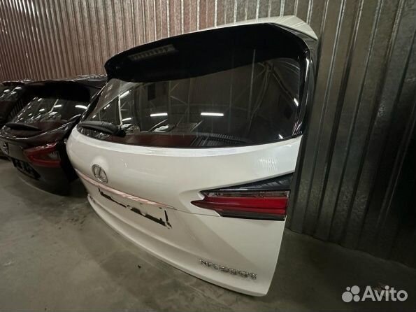 Крышка дверь багажника Lexus NX 200 200t 300 350