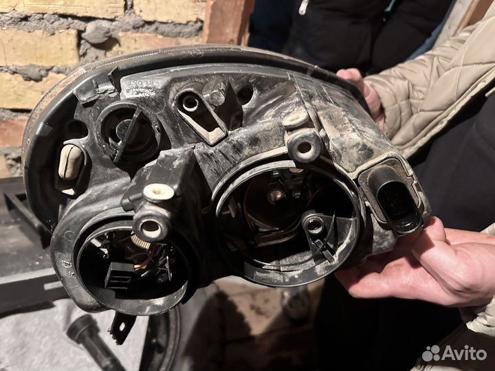 Фара правая приора