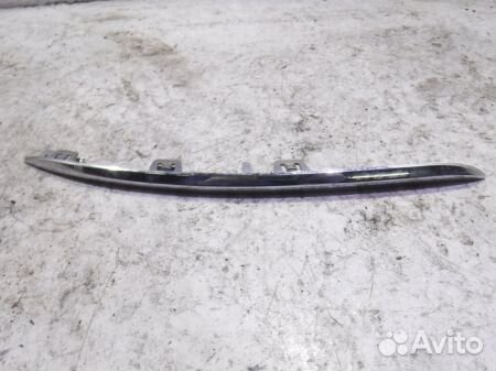 Молдинг заднего бампера